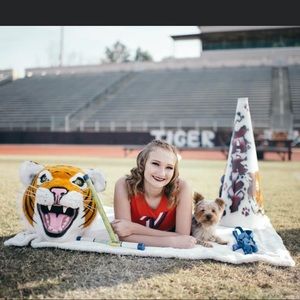 Meet your Posher, Carly